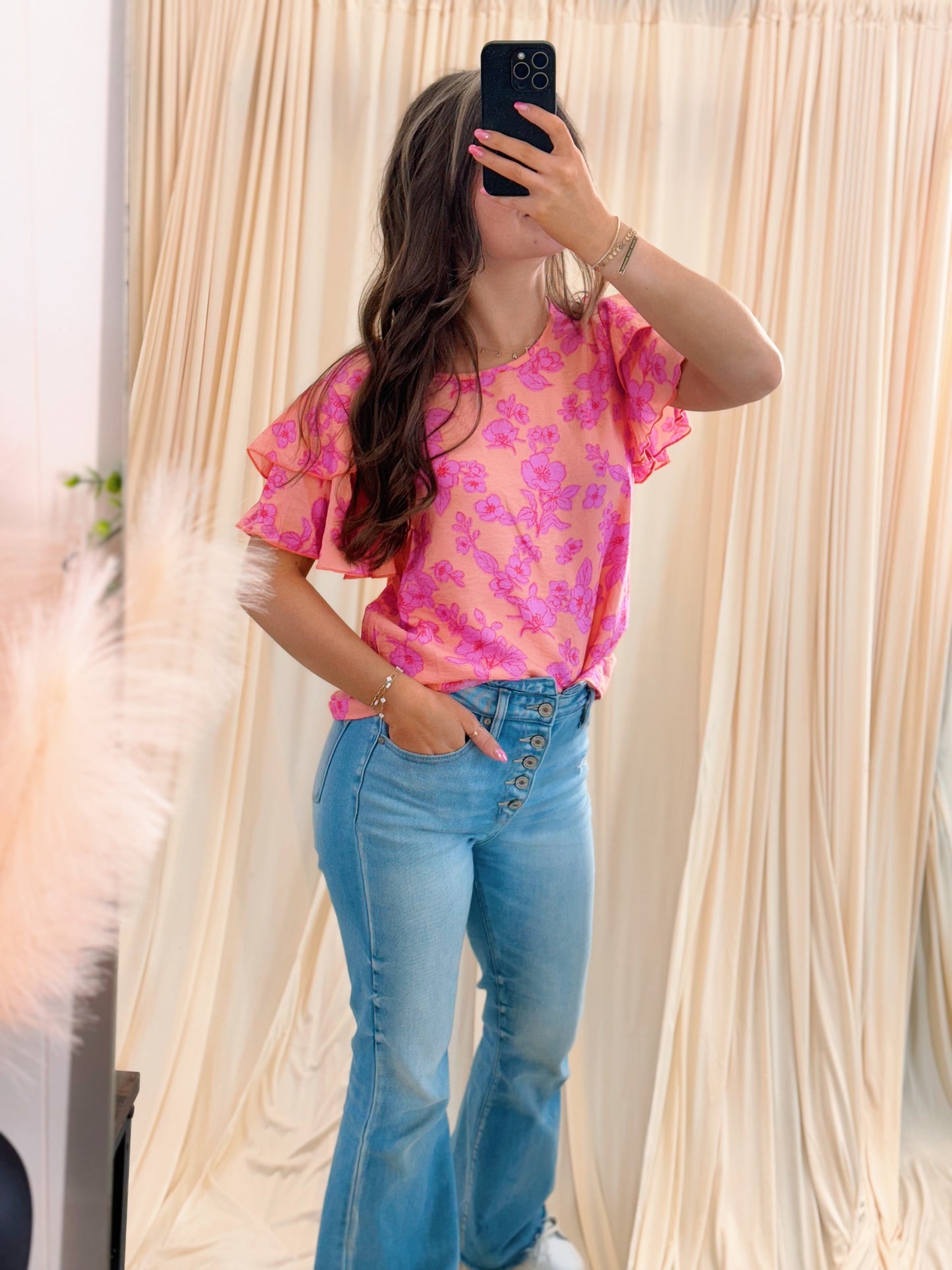 Peachy Passion, Top