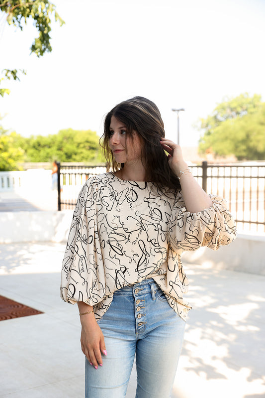 Noir Creme, Blouse