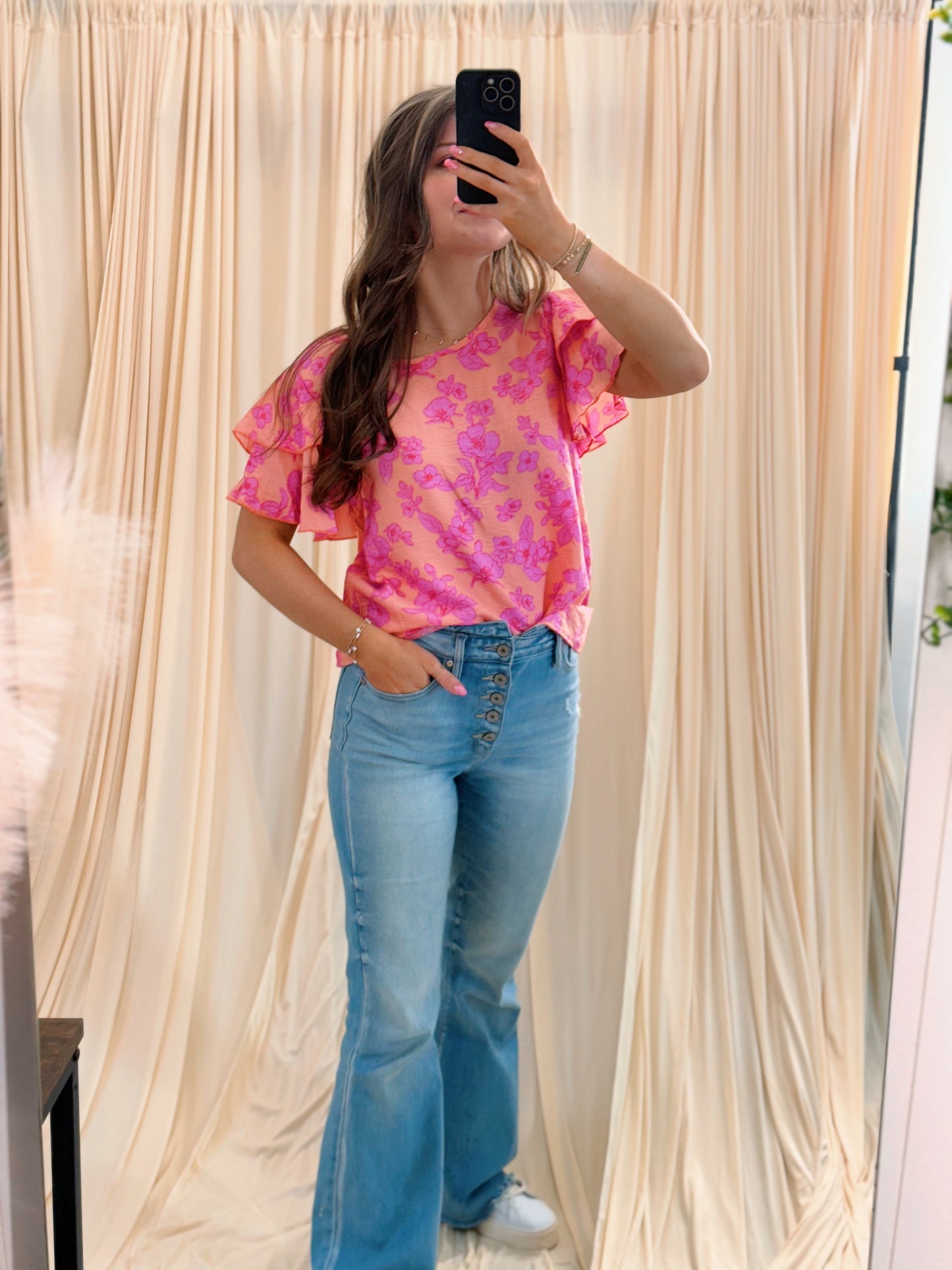 Peachy Passion, Top