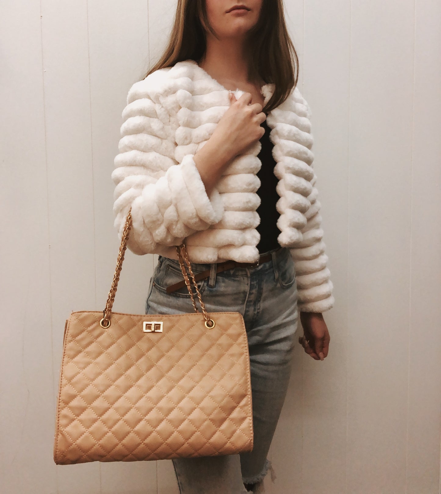 Your Majesty, Tan Purse