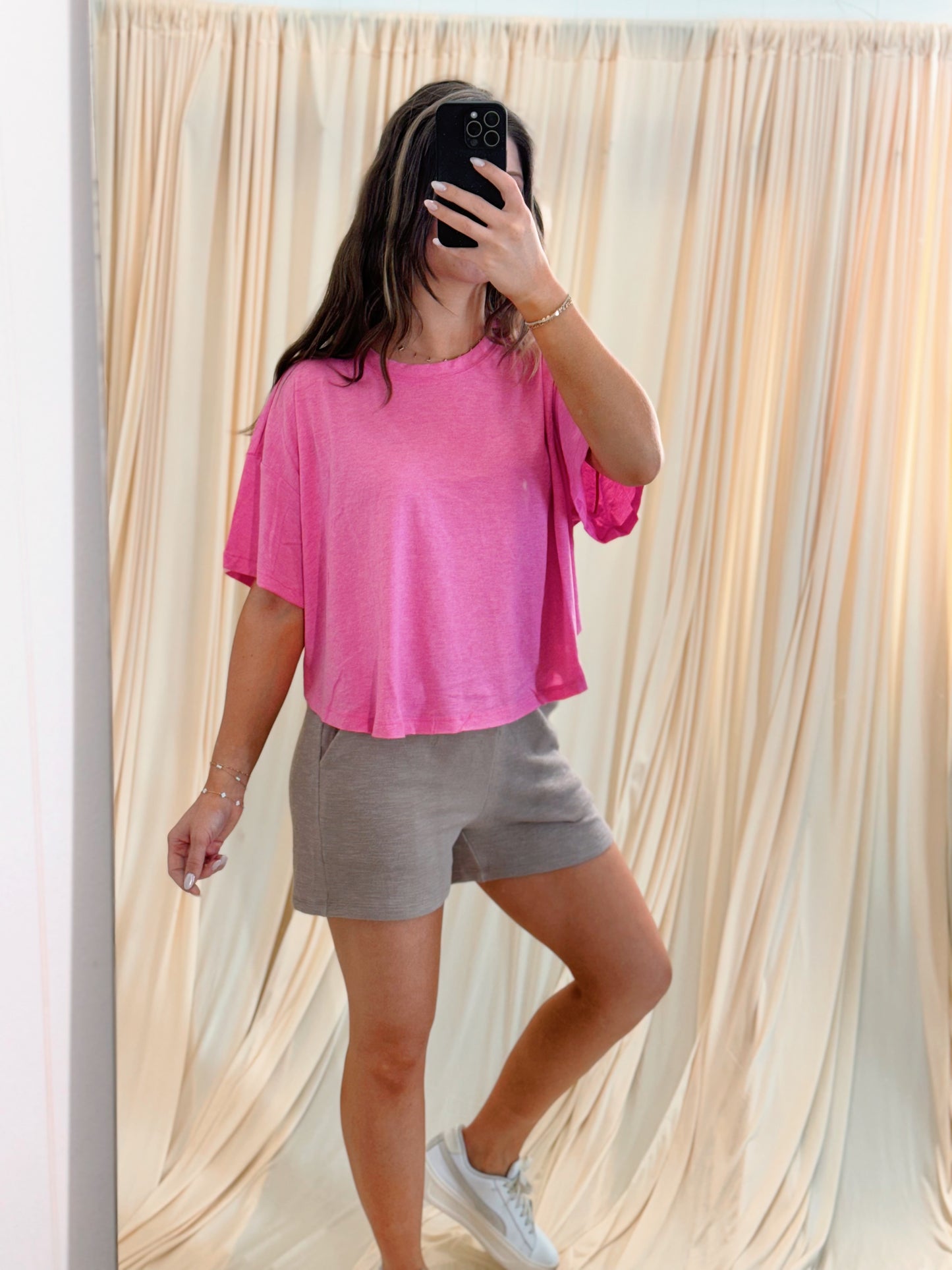 Ash Mocha, Shorts