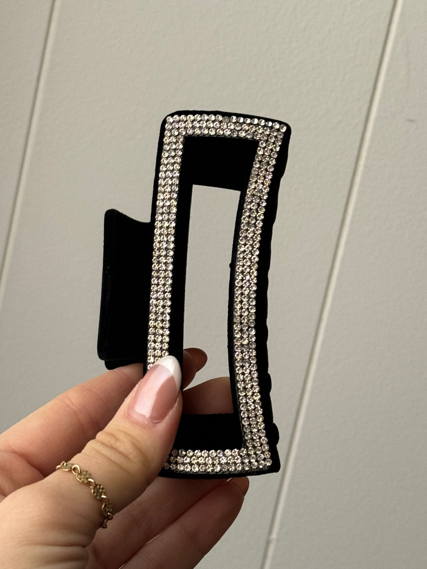 Noir Twinkle, Claw Clip