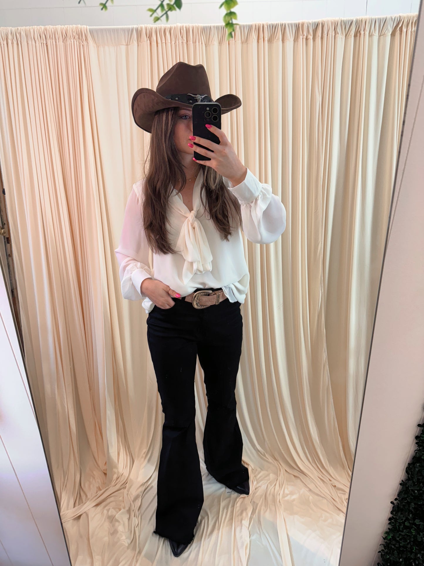 Pearl Temptation, Blouse