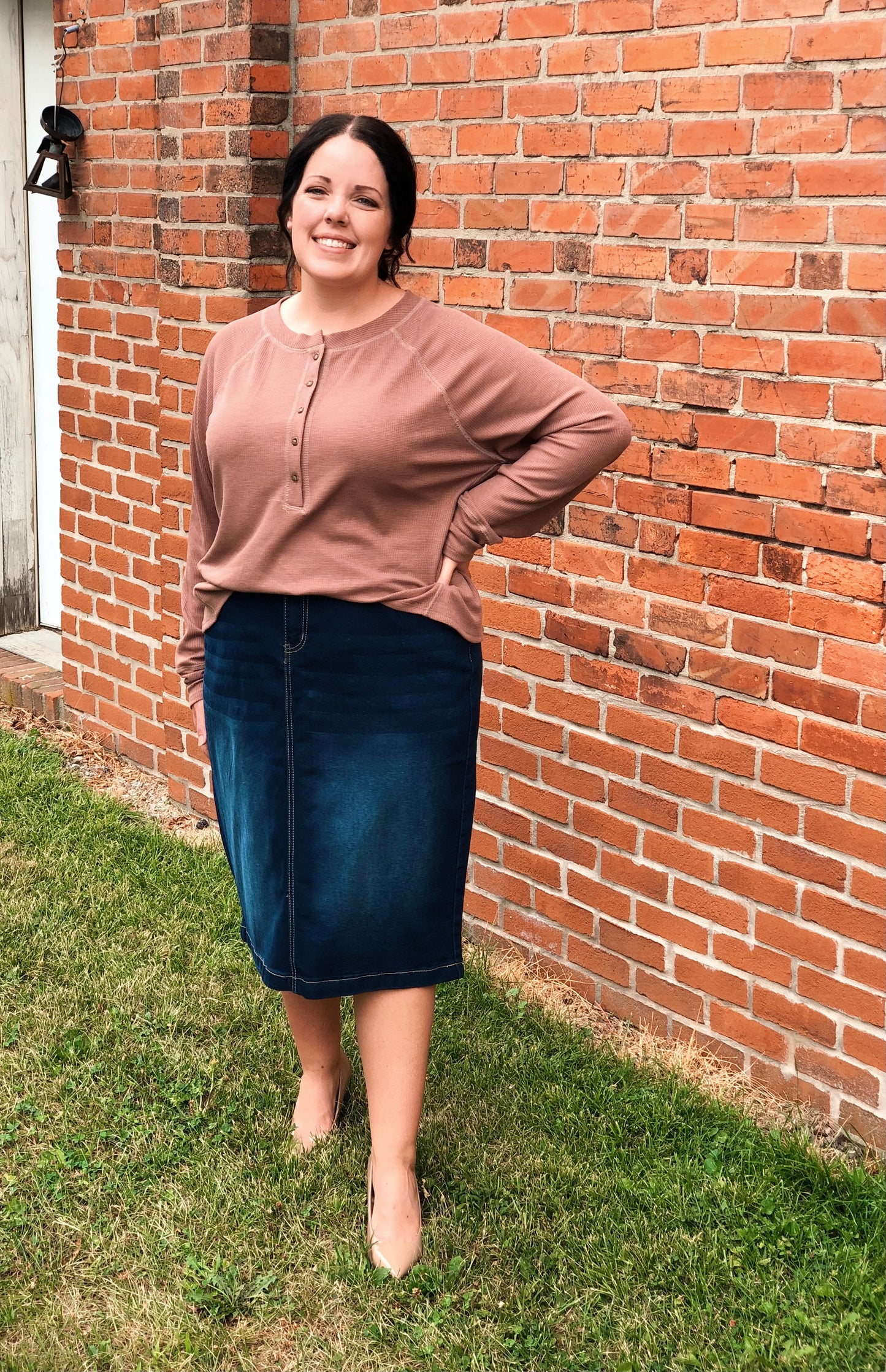 Dark Wash, Midi Denim Skirt *Exclusively Curvy*
