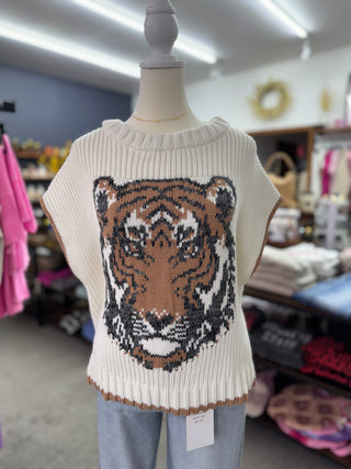 Tiger Belle, Sweater