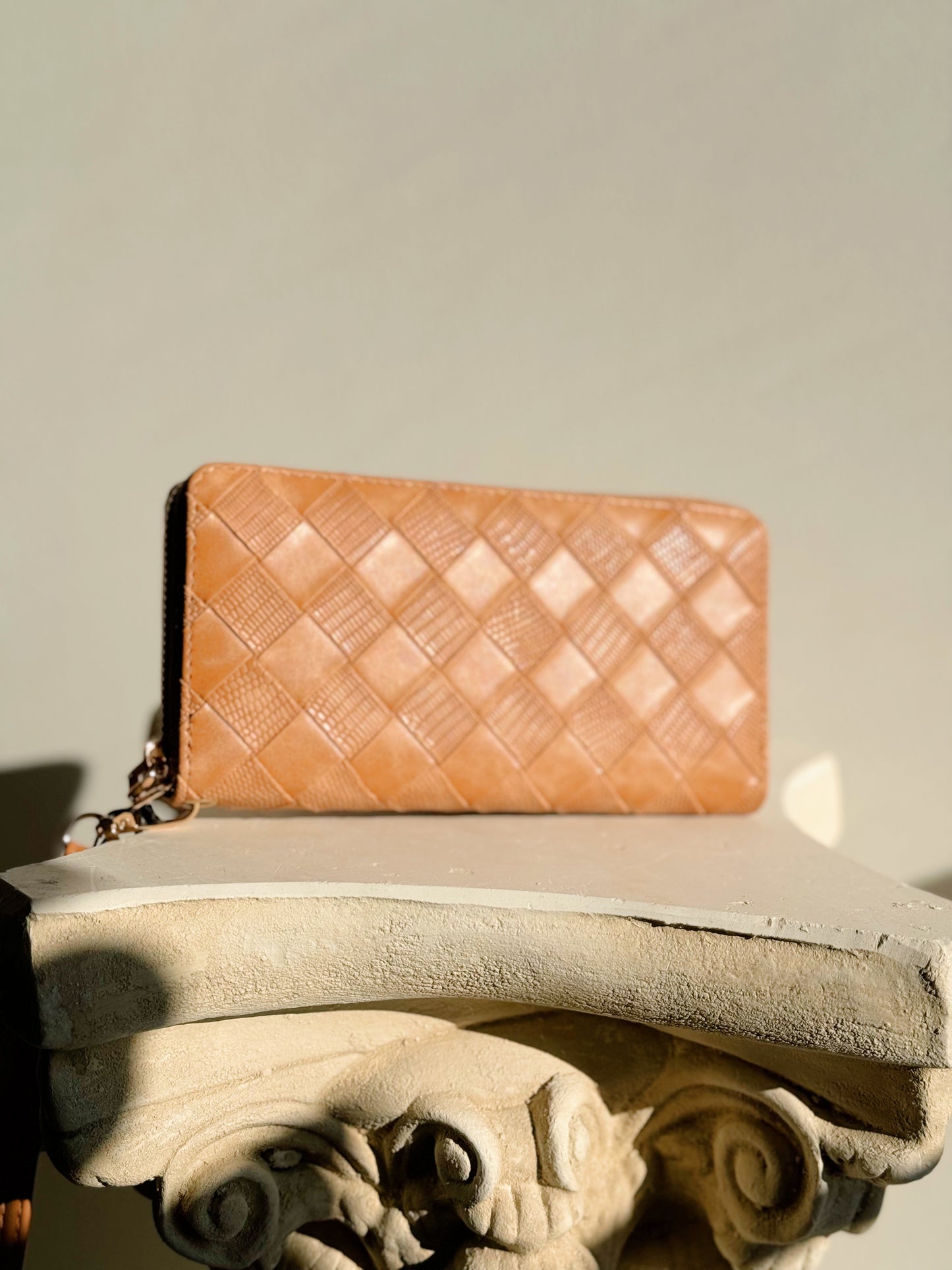 Coast of Maine, Wallet