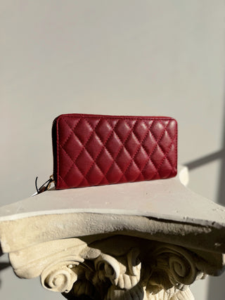 Uptown Girl, Wallet