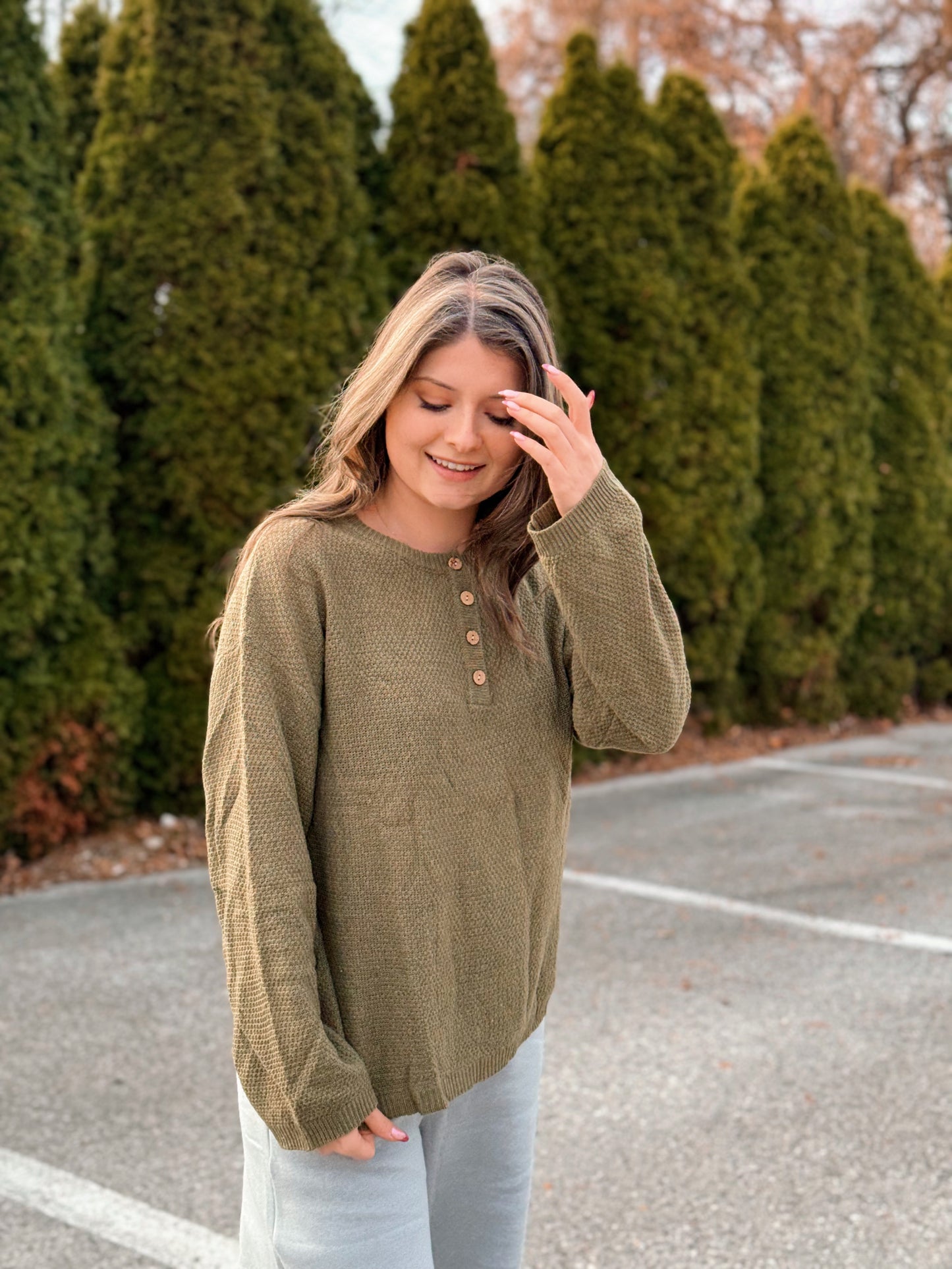 Evergreen Haven, Sweater