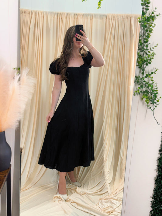 puff sleeve maxi black slimming dress