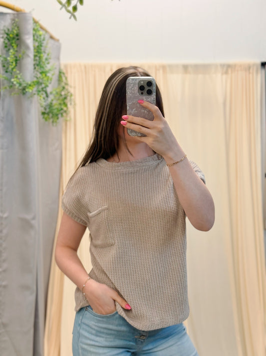 short sleeve brown sweater with pocket