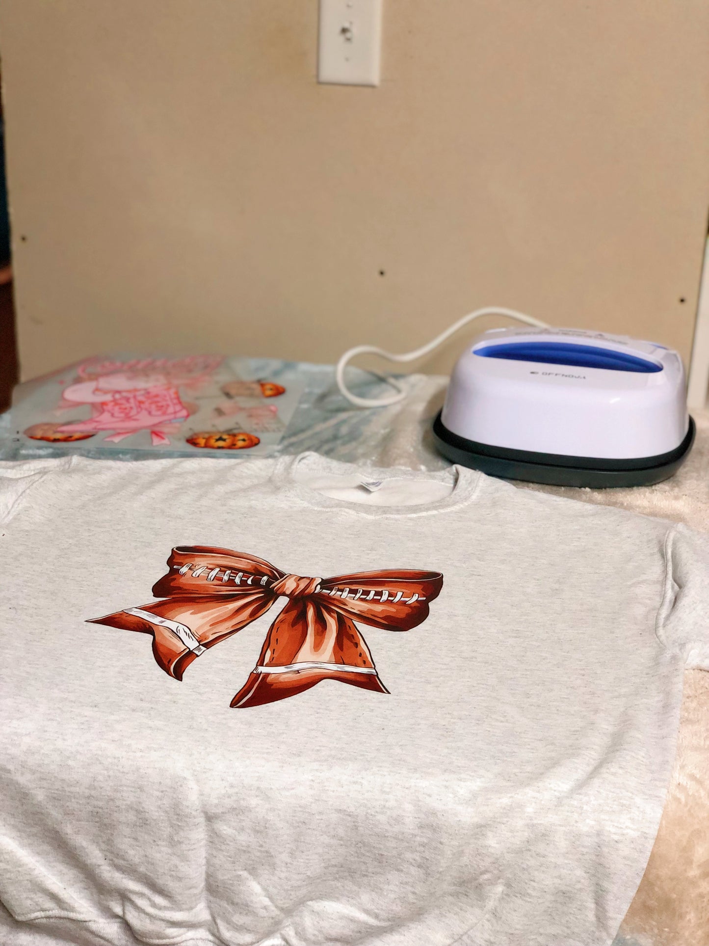 Schedule An Appointment For: Customizing Your Own T-Shirt Bar