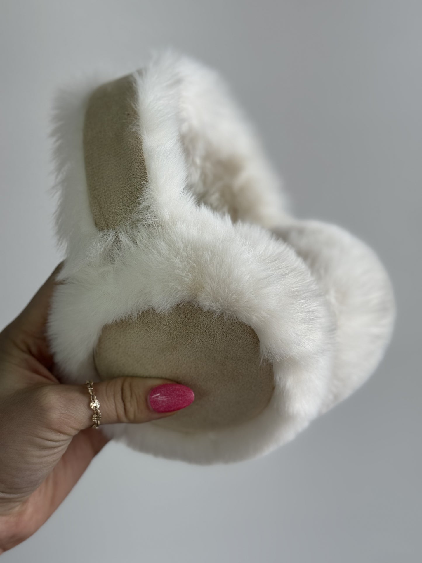 All That & More, Earmuffs