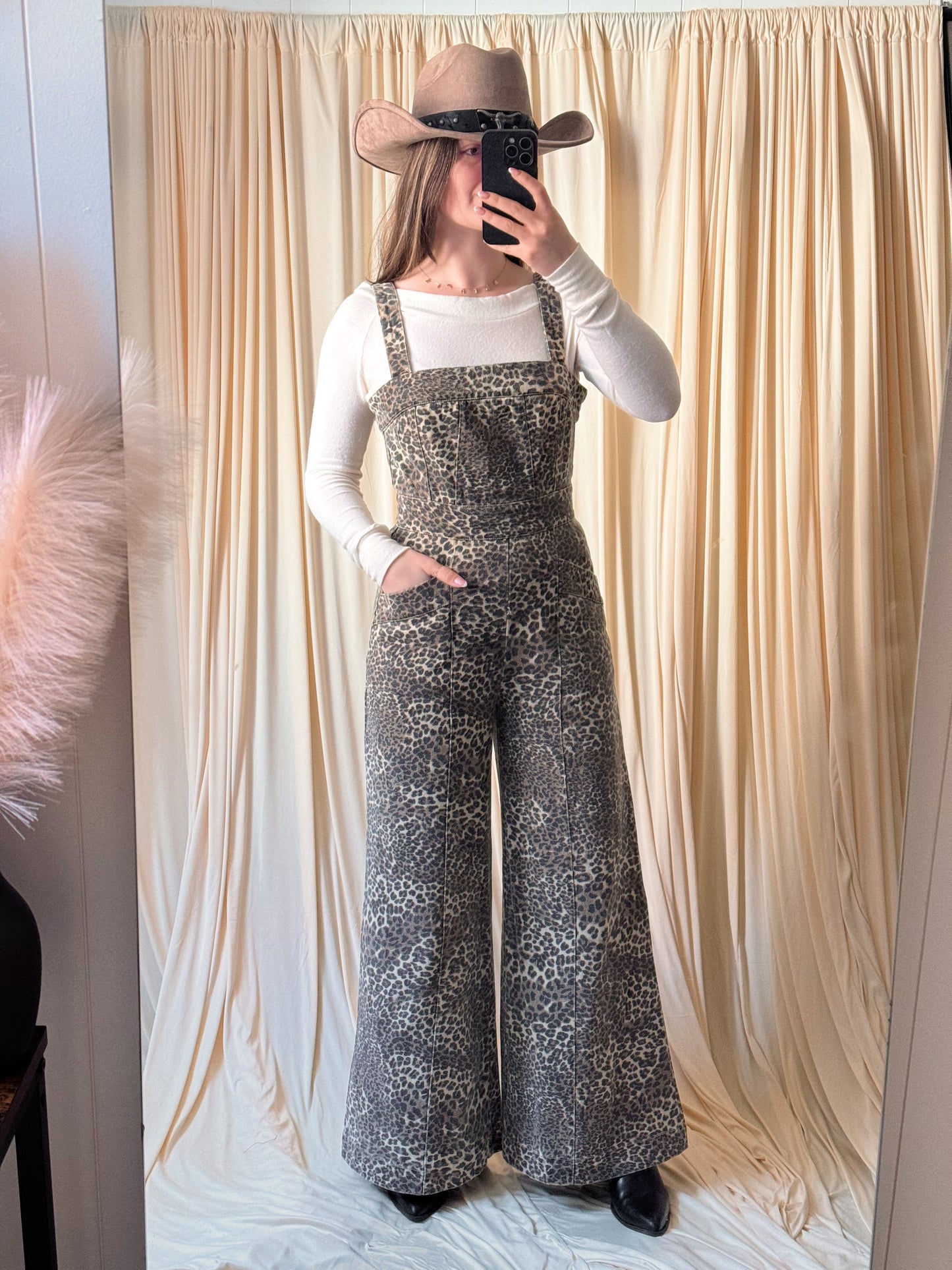 Right Time, Cheetah Overalls