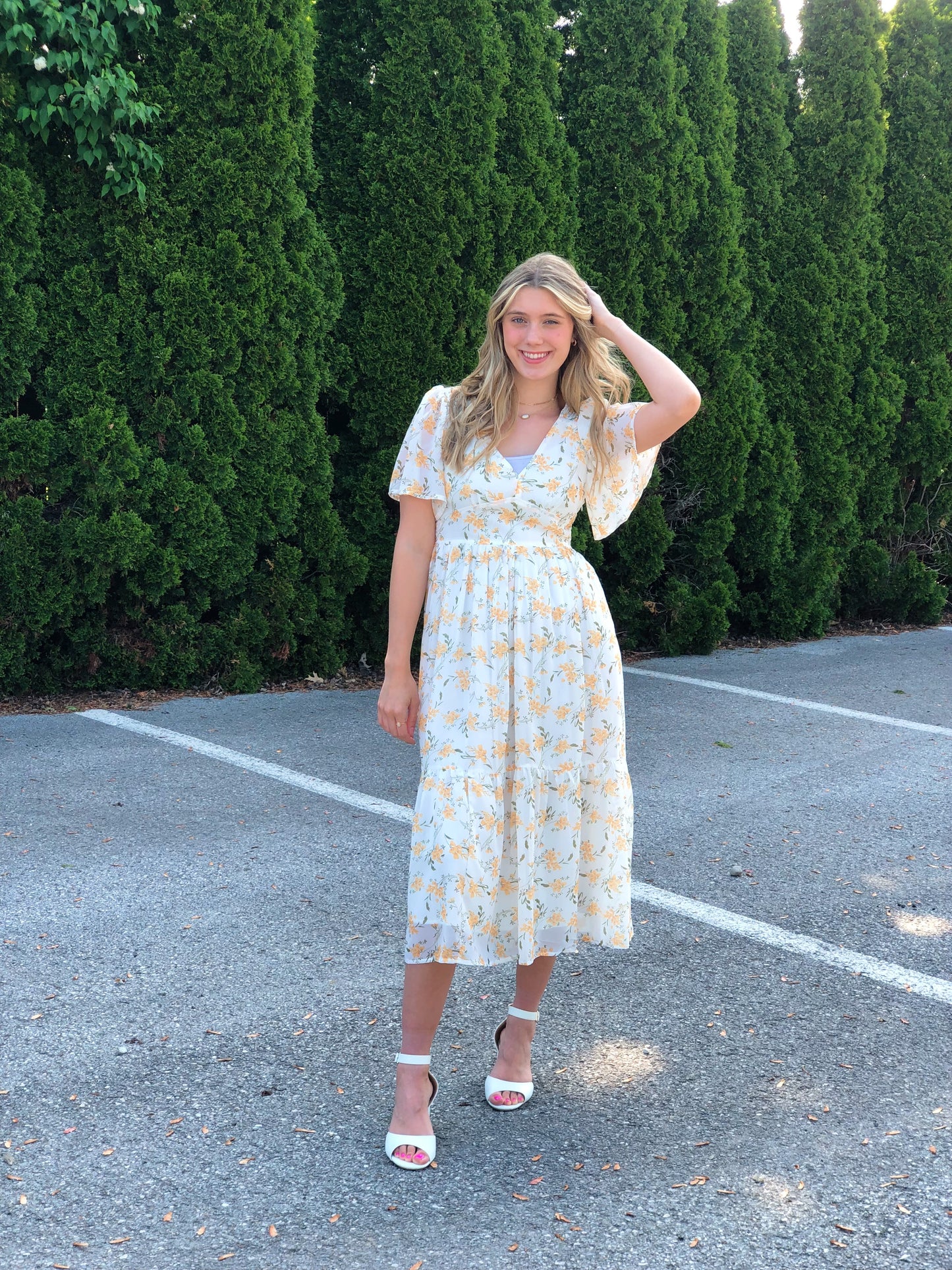 Sunday Morning, Dress