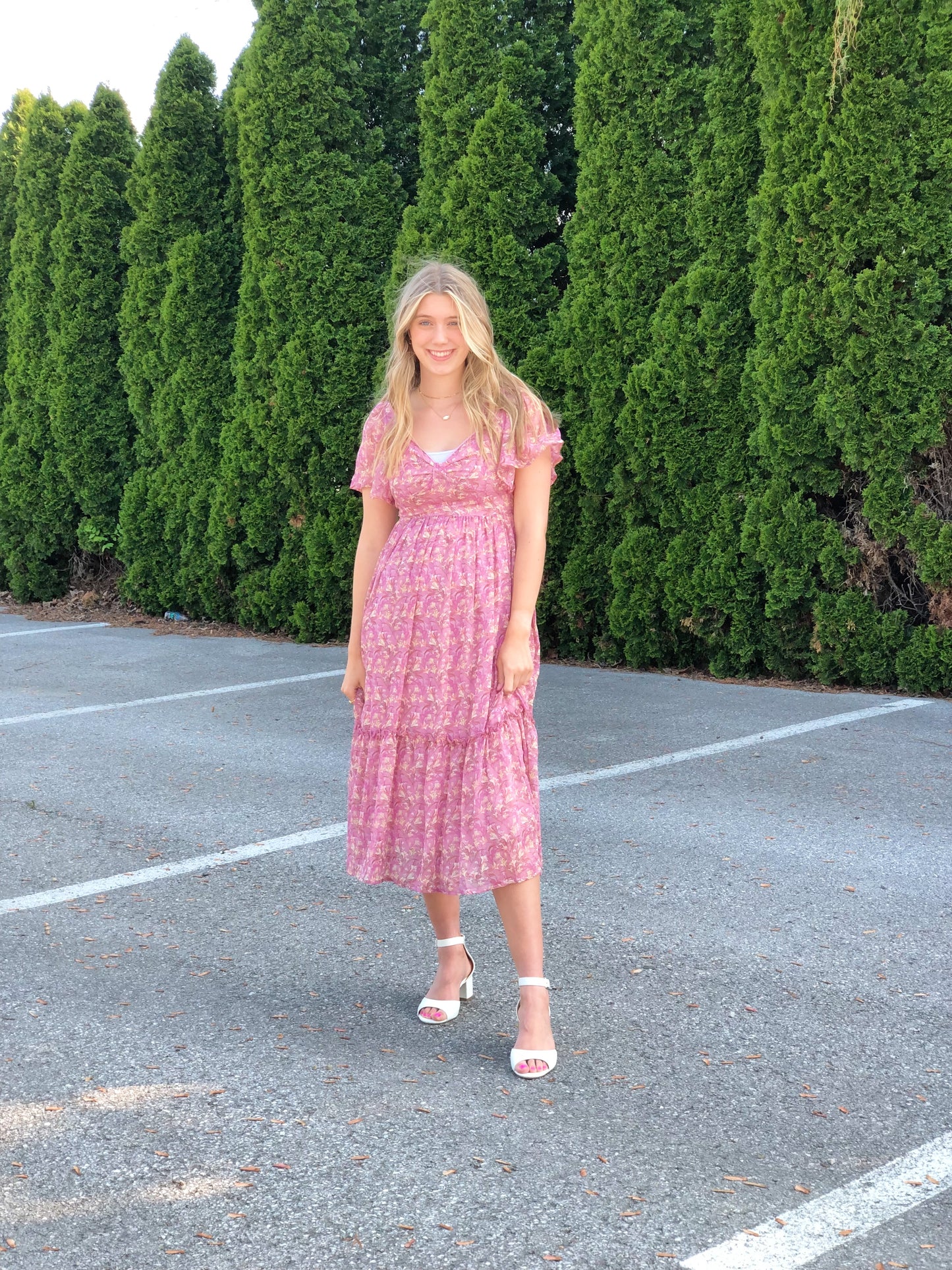 Date Me Right, Dress