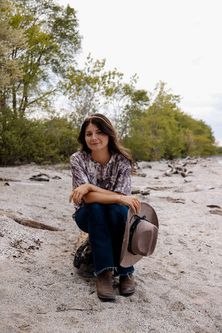 Backwoods Basic, Leafy Tee - Silver Line Boutique