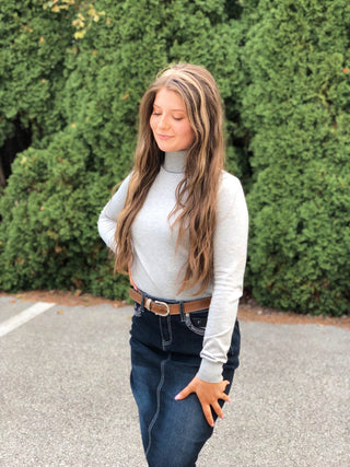 Eleanor, Turtle Neck - Silver Line Boutique