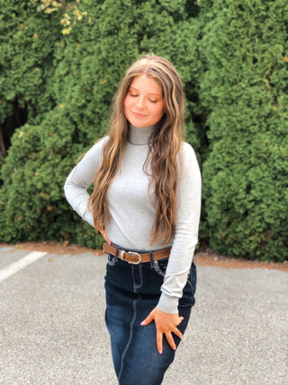 Eleanor, Turtle Neck - Silver Line Boutique