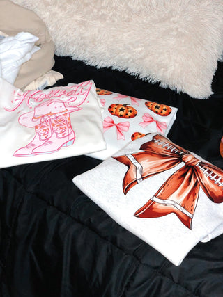Schedule An Appointment For: Customizing Your Own T-Shirt Bar - Silver Line Boutique