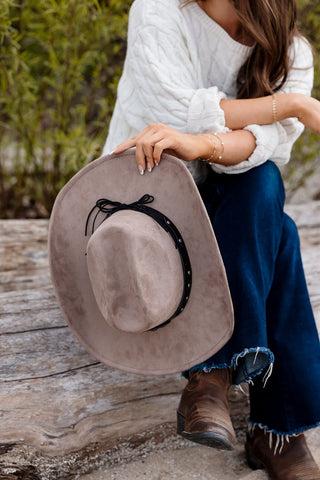 The Americana Prep Club, Sweater - Silver Line Boutique